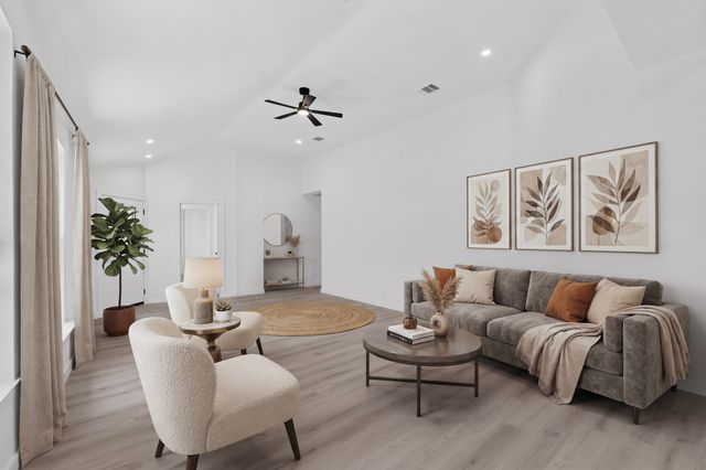 2607 Winter Oak Street, Dallas, TX 75227