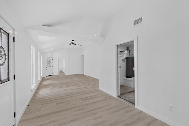 2607 Winter Oak Street, Dallas, TX 75227