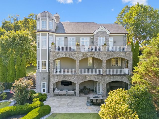 1255 Morning Glory CT, Brentwood, TN 37027