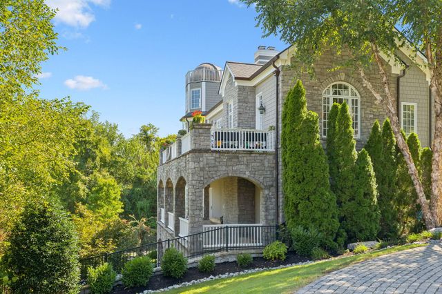 1255 Morning Glory CT, Brentwood, TN 37027