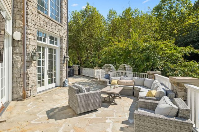 1255 Morning Glory CT, Brentwood, TN 37027