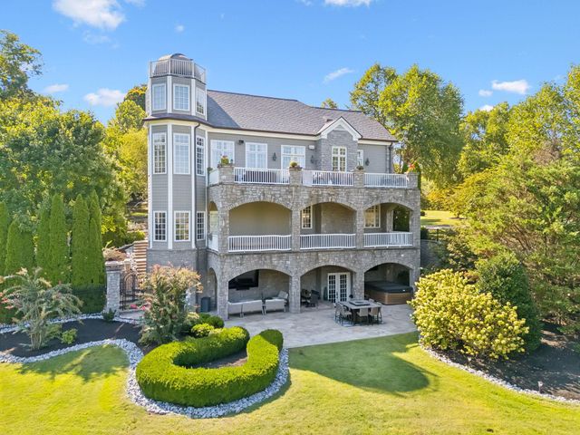 1255 Morning Glory CT, Brentwood, TN 37027