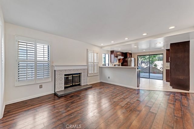 4144 Lost Springs Drive, Calabasas, CA 91301