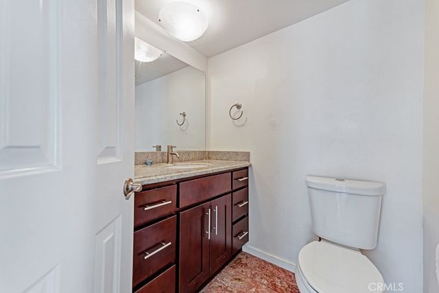 4144 Lost Springs Drive, Calabasas, CA 91301