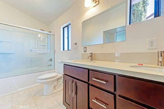 4144 Lost Springs Drive, Calabasas, CA 91301