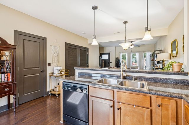 3515 Steffisburg Dr, Nashville, TN 37211