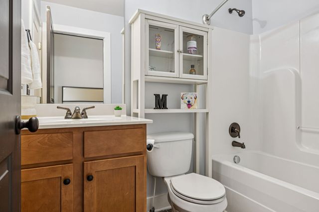 3515 Steffisburg Dr, Nashville, TN 37211