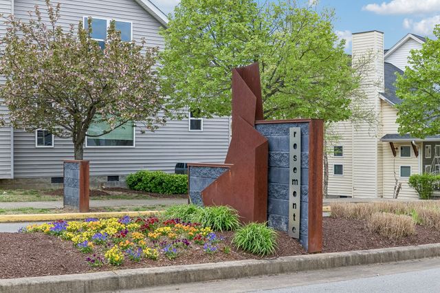 3515 Steffisburg Dr, Nashville, TN 37211