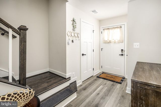 46330 MOUNT KELLOGG TER, Sterling, VA 20164