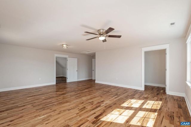 1004 HIGH POINT CT, Waynesboro, VA 22980