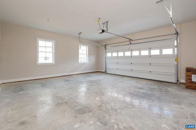 1004 HIGH POINT CT, Waynesboro, VA 22980