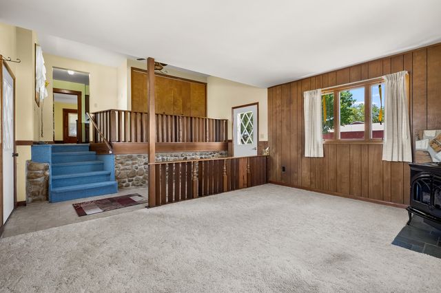 10431 13 Mile Road, Marshall, MI 49068