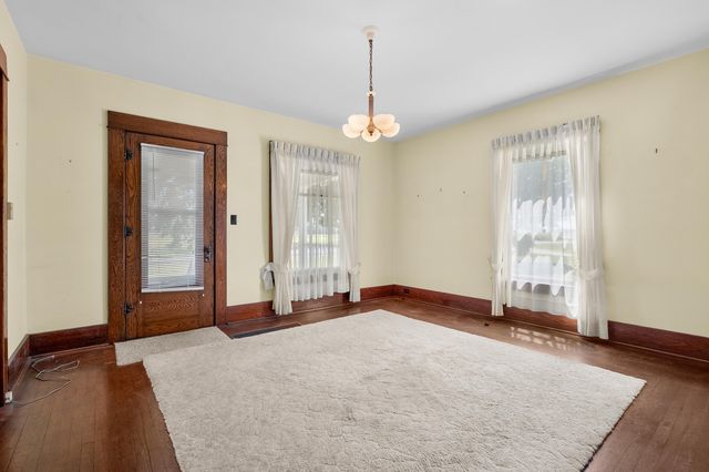 10431 13 Mile Road, Marshall, MI 49068