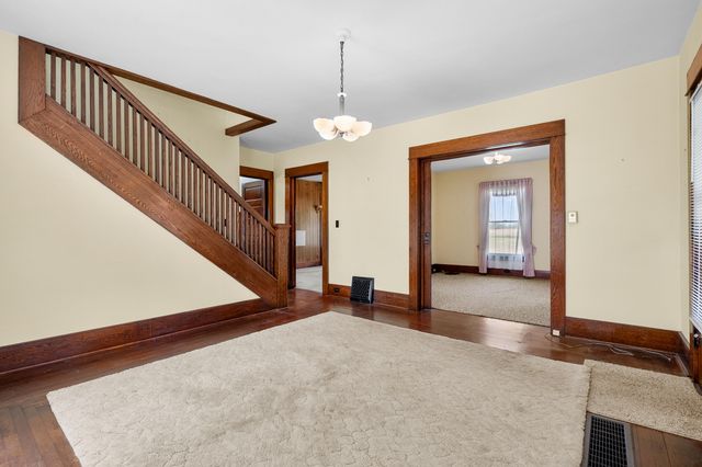 10431 13 Mile Road, Marshall, MI 49068