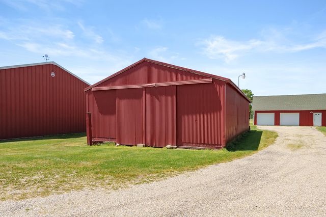 10431 13 Mile Road, Marshall, MI 49068