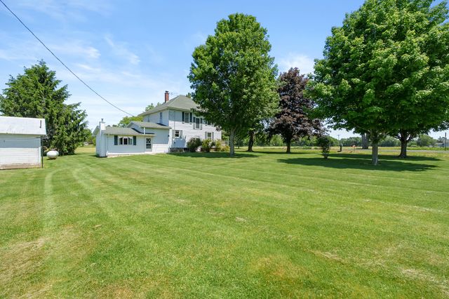 10431 13 Mile Road, Marshall, MI 49068