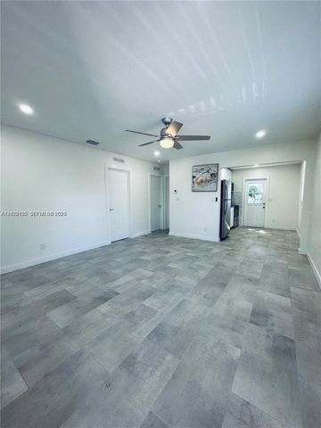 213 SW 1st Court 215, Dania Beach, FL 33004