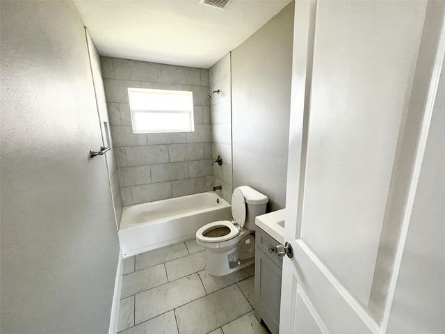 1729 Longview Street, Mesquite, TX 75149