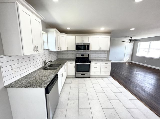 1729 Longview Street, Mesquite, TX 75149