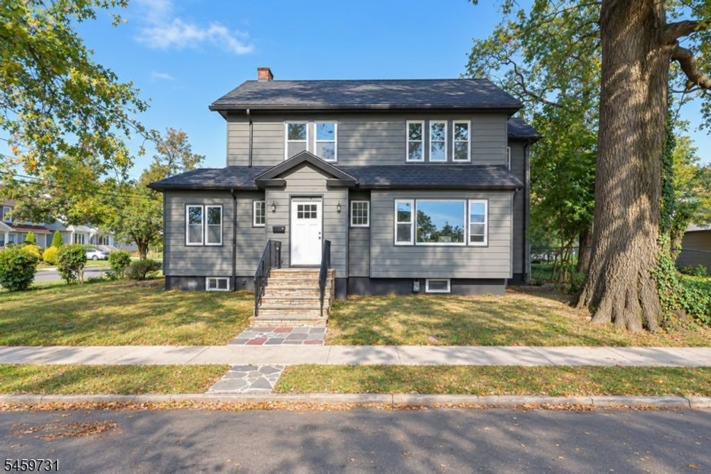 857 Livingston Rd, Elizabeth City, NJ 07208 — exterior