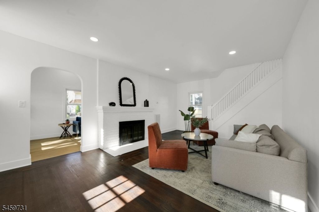 857 Livingston Rd, Elizabeth City, NJ 07208 — photo 4