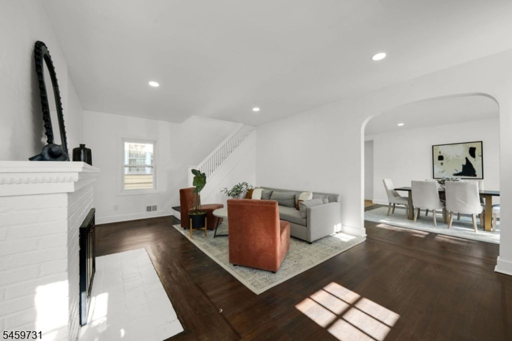 857 Livingston Rd, Elizabeth City, NJ 07208 — photo 5