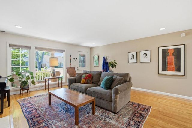 1627 Kentucky Street, Redwood City, CA 94061