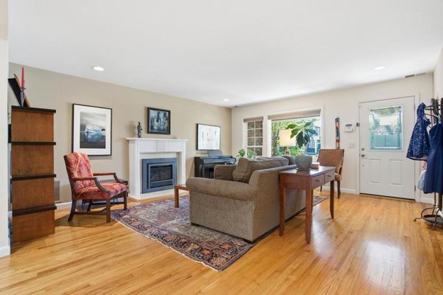 1627 Kentucky Street, Redwood City, CA 94061