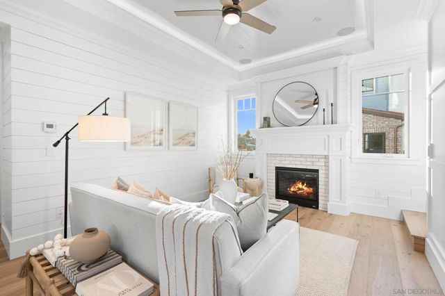 466 Westbourne St, La Jolla, CA 92037