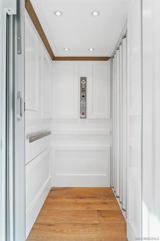 466 Westbourne St, La Jolla, CA 92037