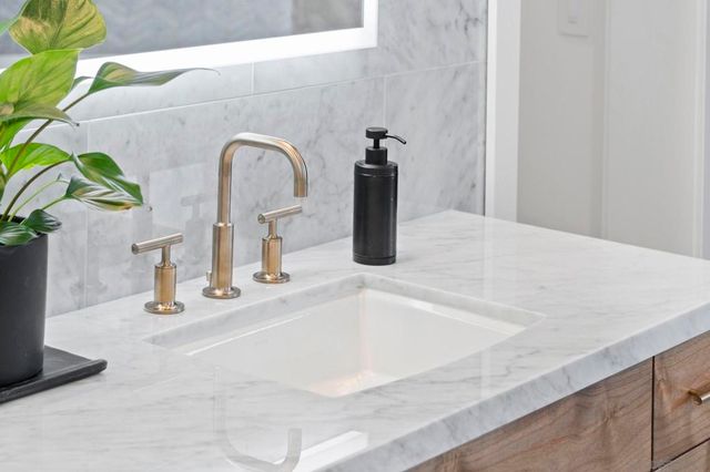 466 Westbourne St, La Jolla, CA 92037