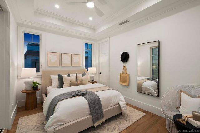 466 Westbourne St, La Jolla, CA 92037