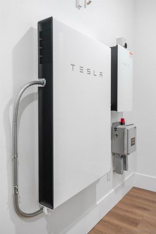 466 Westbourne St, La Jolla, CA 92037