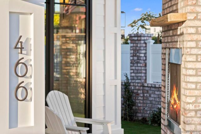 466 Westbourne St, La Jolla, CA 92037