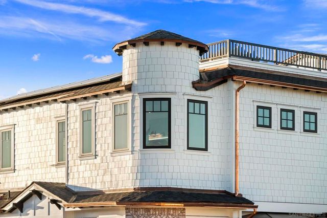 466 Westbourne St, La Jolla, CA 92037