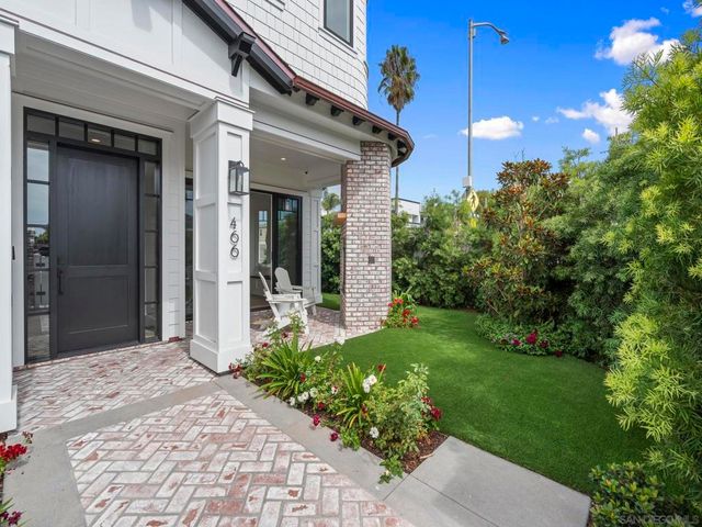 466 Westbourne St, La Jolla, CA 92037