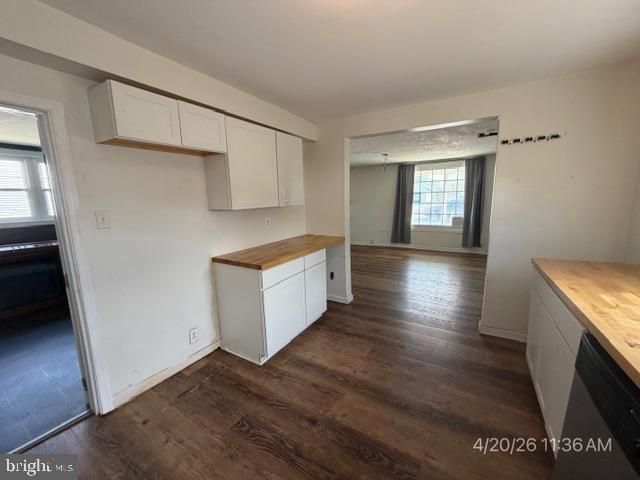 115 RAILROAD AVE, Harrington, DE 19952