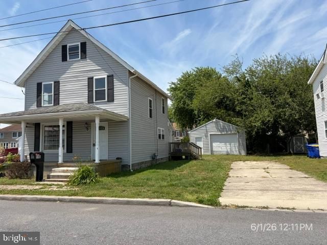 115 RAILROAD AVE, Harrington, DE 19952