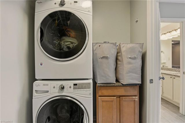 317 Canterbury Road, High Point, NC 27262