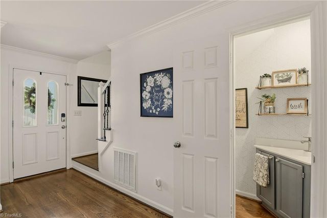 317 Canterbury Road, High Point, NC 27262