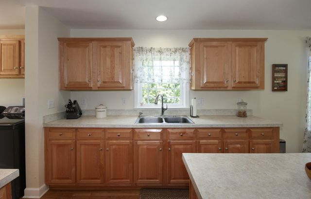 233 Gallimore LN NE, Floyd, VA 24091