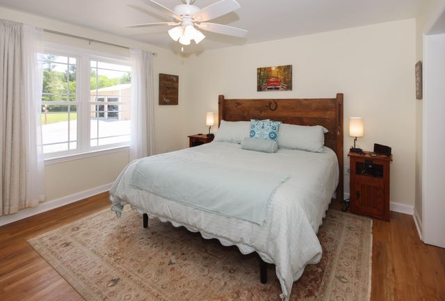 233 Gallimore LN NE, Floyd, VA 24091