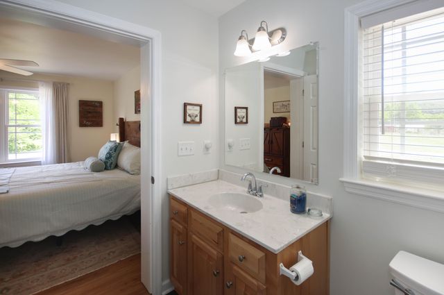 233 Gallimore LN NE, Floyd, VA 24091