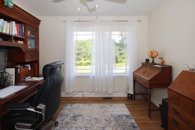 233 Gallimore LN NE, Floyd, VA 24091