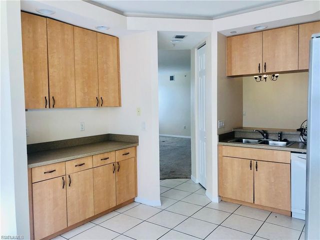 1101 Van Loon Commons CIR 205, Cape Coral, FL 33909