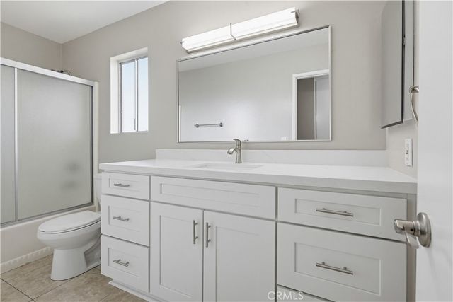 5571 Reno Circle, Huntington Beach, CA 92649
