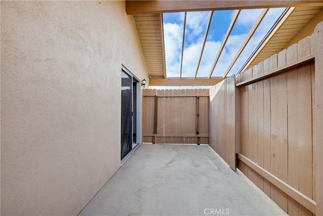 5571 Reno Circle, Huntington Beach, CA 92649