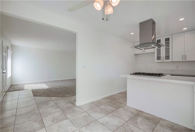 5571 Reno Circle, Huntington Beach, CA 92649