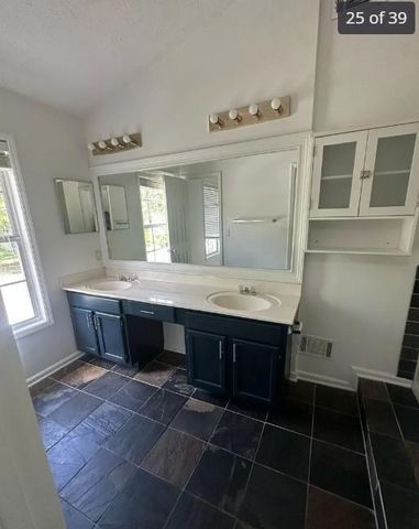 4931 Sugar Creek Drive, Sugar Hill, GA 30518