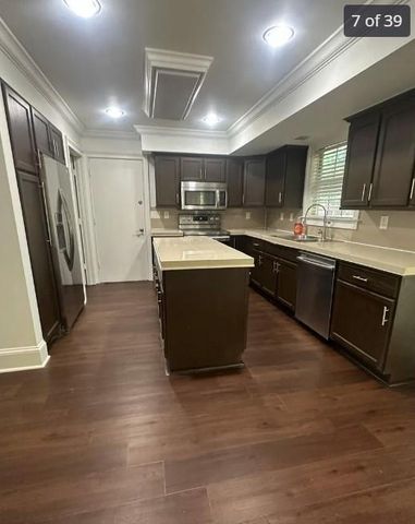 4931 Sugar Creek Drive, Sugar Hill, GA 30518